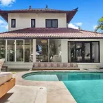 Villa New York - 4 Bdr Pool Luxury Villa, Next To The Forge Bali