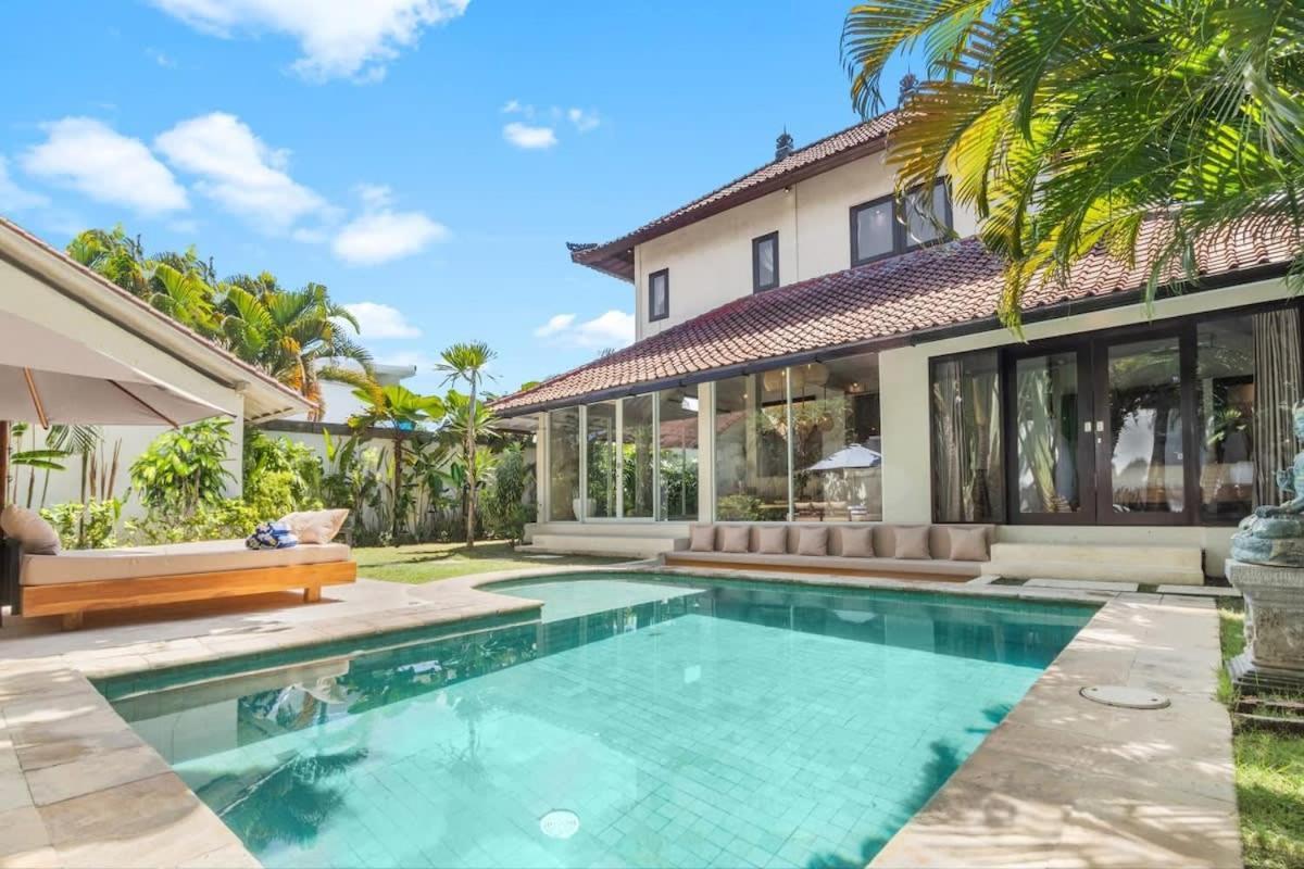 Villa New York - 4 Bdr Pool Luxury Villa, Next To The Forge Bali Seminyak (Bali)