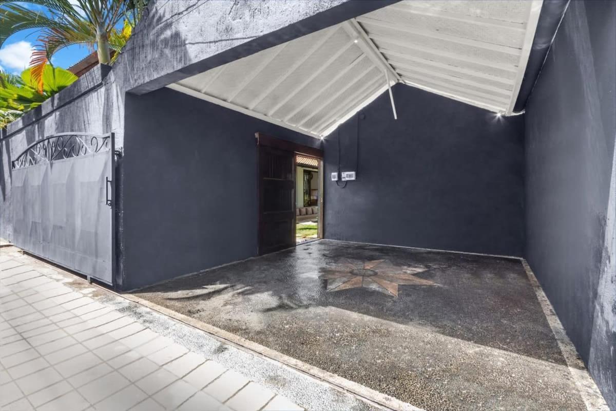 New York - 4 Bdr Pool Luxury Villa, Next To The Forge Bali Villa *