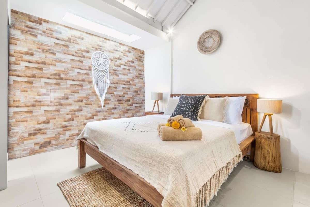 Villa New York - 4 Bdr Pool Luxury Villa, Next To The Forge Bali *